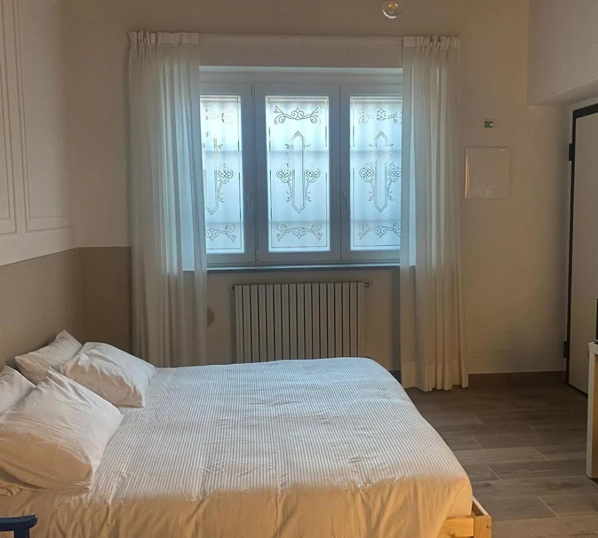 Center'S Rooms Garlasco City Haven Italy